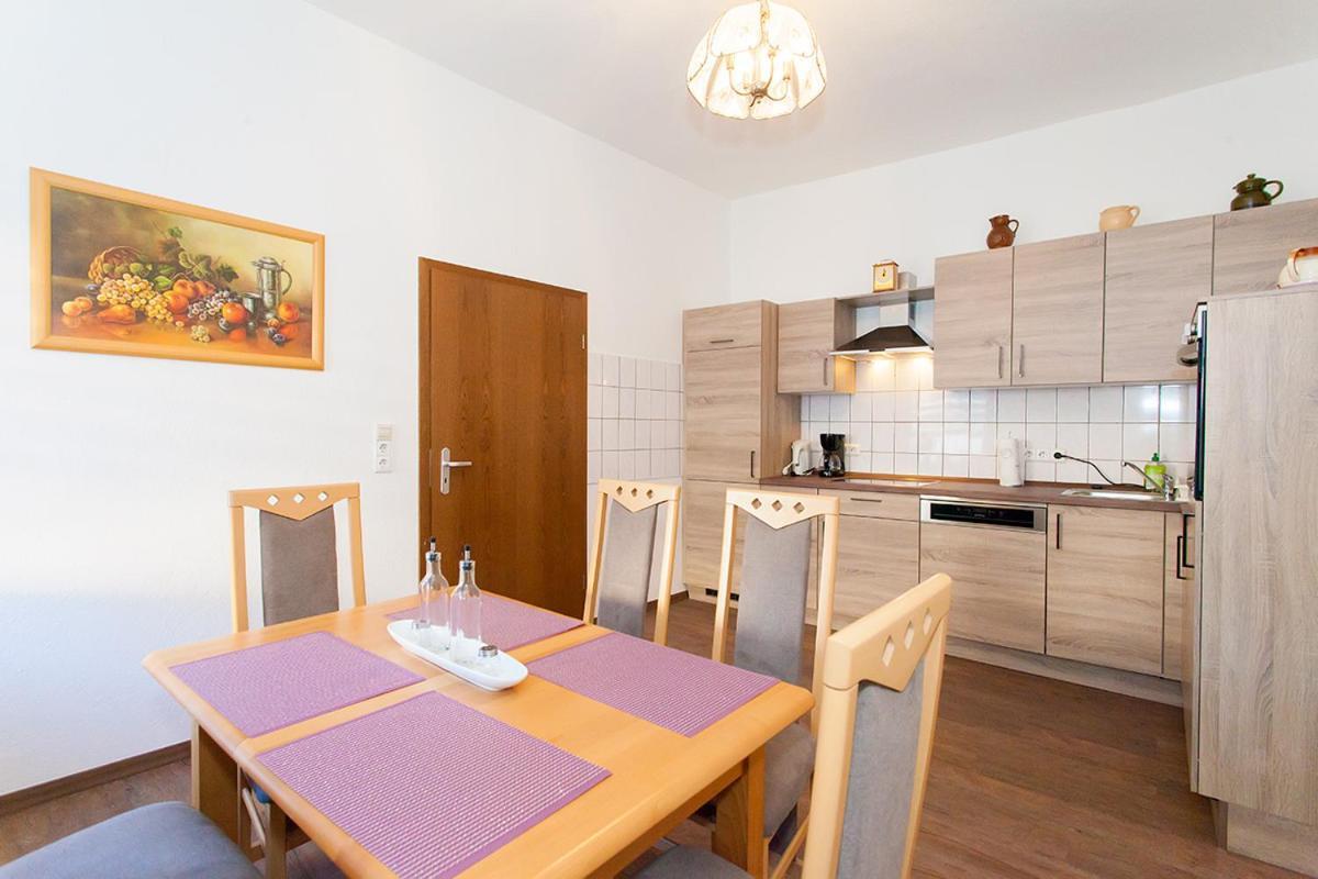 Apartment Zoey Ауербах Екстериор снимка